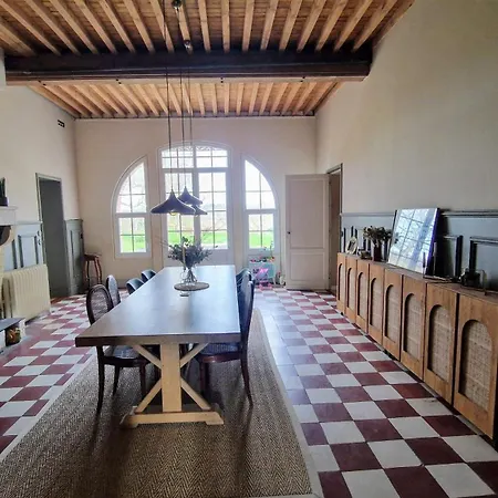 La Maison Du Seguy * Saint-Ciers-de-Canesse