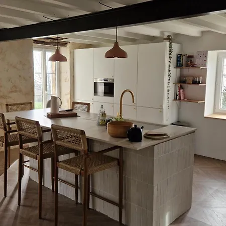 Bed & Breakfast La Maison Du Seguy Saint-Ciers-de-Canesse